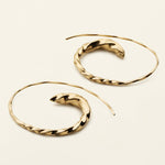 STORE FLOW ASYMMETRIC HOOPS - forgyldt sølv