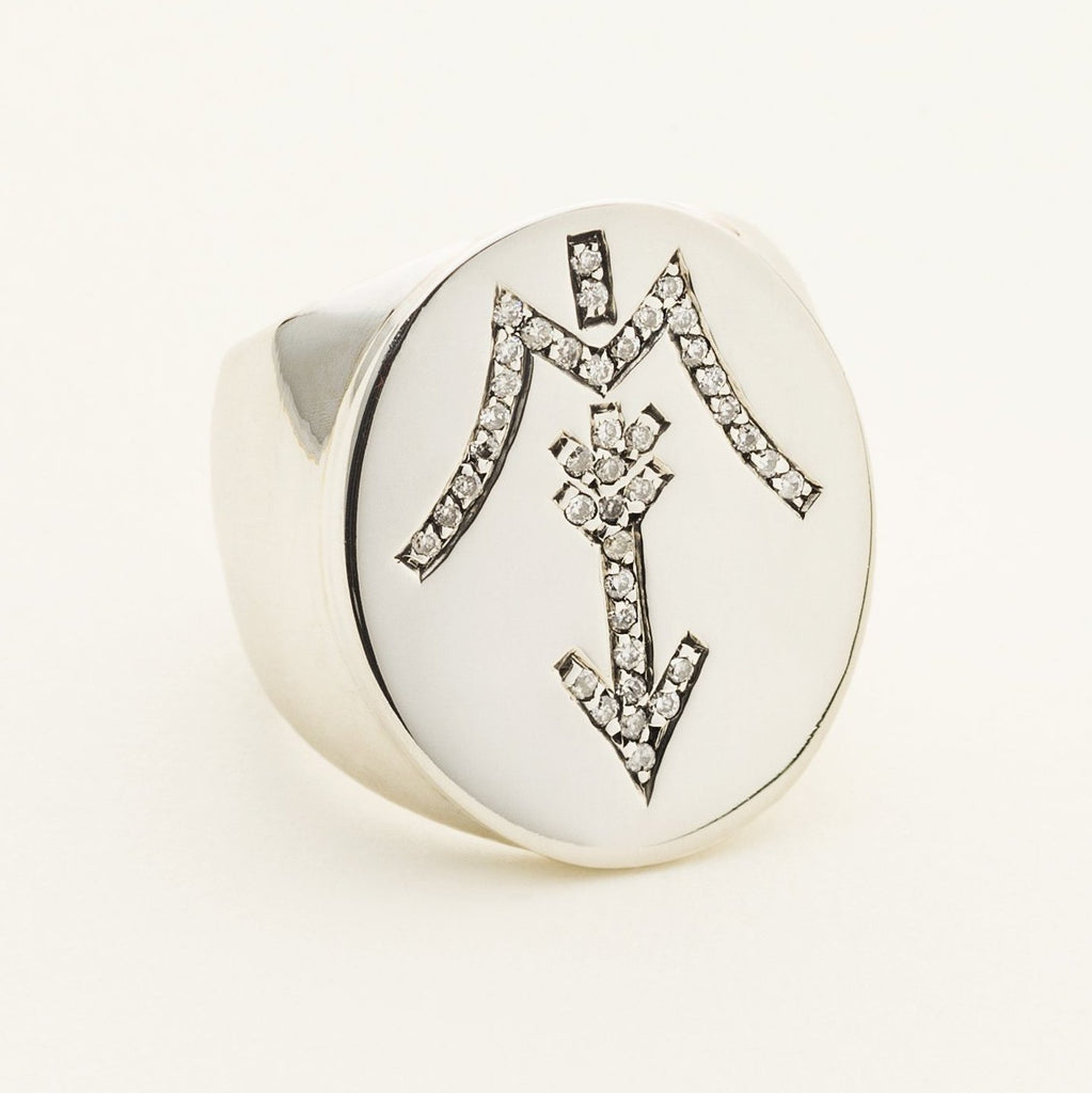 SIOUX CITY SIGNATURE RING - silver with diamonds